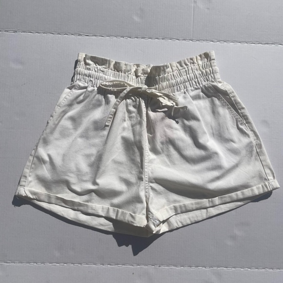 Missguided White High Waist Drawstring Shorts - Picture 2 of 5